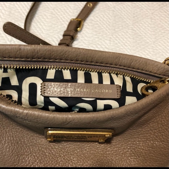 Marc by Marc Jacobs Percy Q Crossbody Bag - Taupe - Picture 8 of 8
